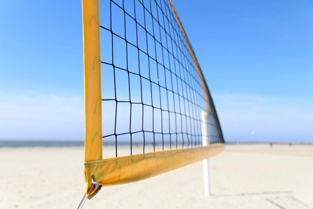 Blue Hose Volleyball Hosts Winthrop, Gardner-Webb in Clinton